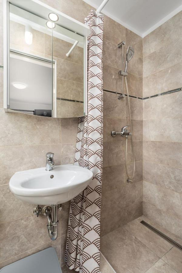 Apartman Marija Novi Vinodolski Buitenkant foto