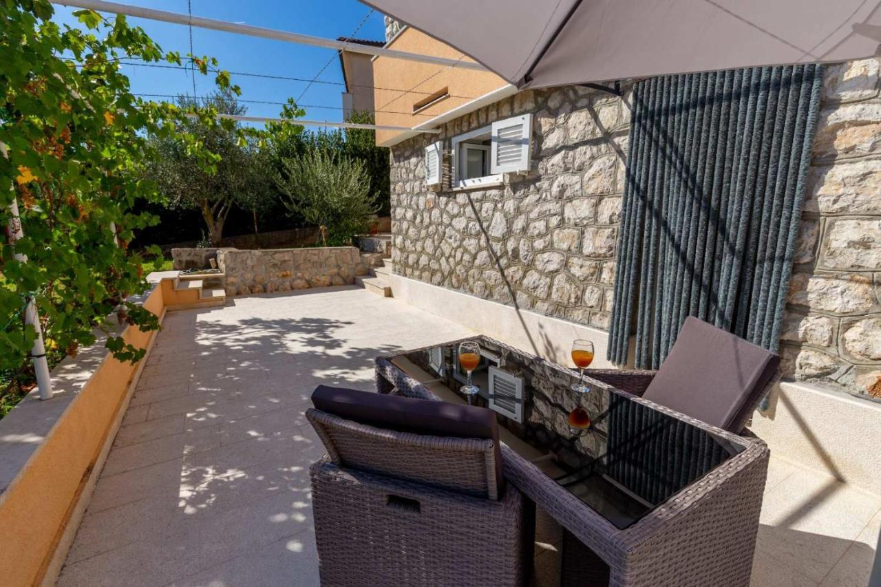 Apartman Marija Novi Vinodolski Buitenkant foto